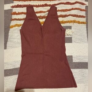 RW&Co Mauve stretch soft sleeveless top size M